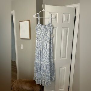 Gorgeous blue and White Floral Maxi Dress